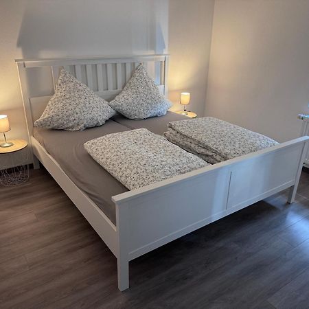Ferienwohnung Direkt An Der Mosel Im Zentrum Von Zell Eksteriør bilde
