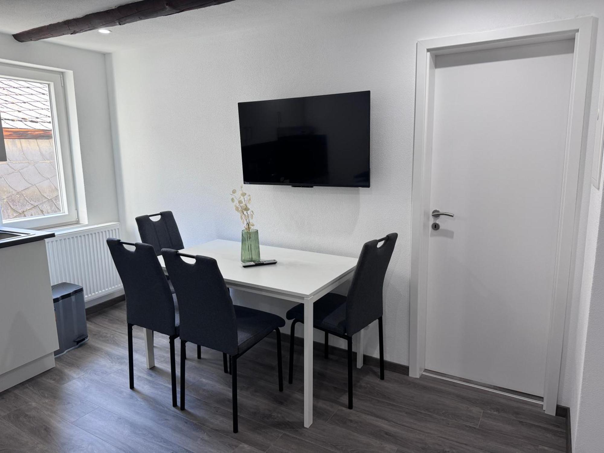 Ferienwohnung Direkt An Der Mosel Im Zentrum Von Zell Eksteriør bilde